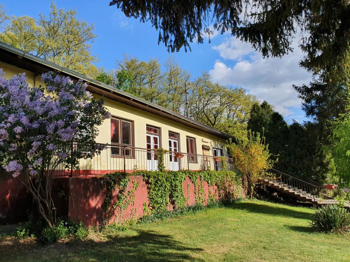 Zaruby Resort Smolenice Exterior foto